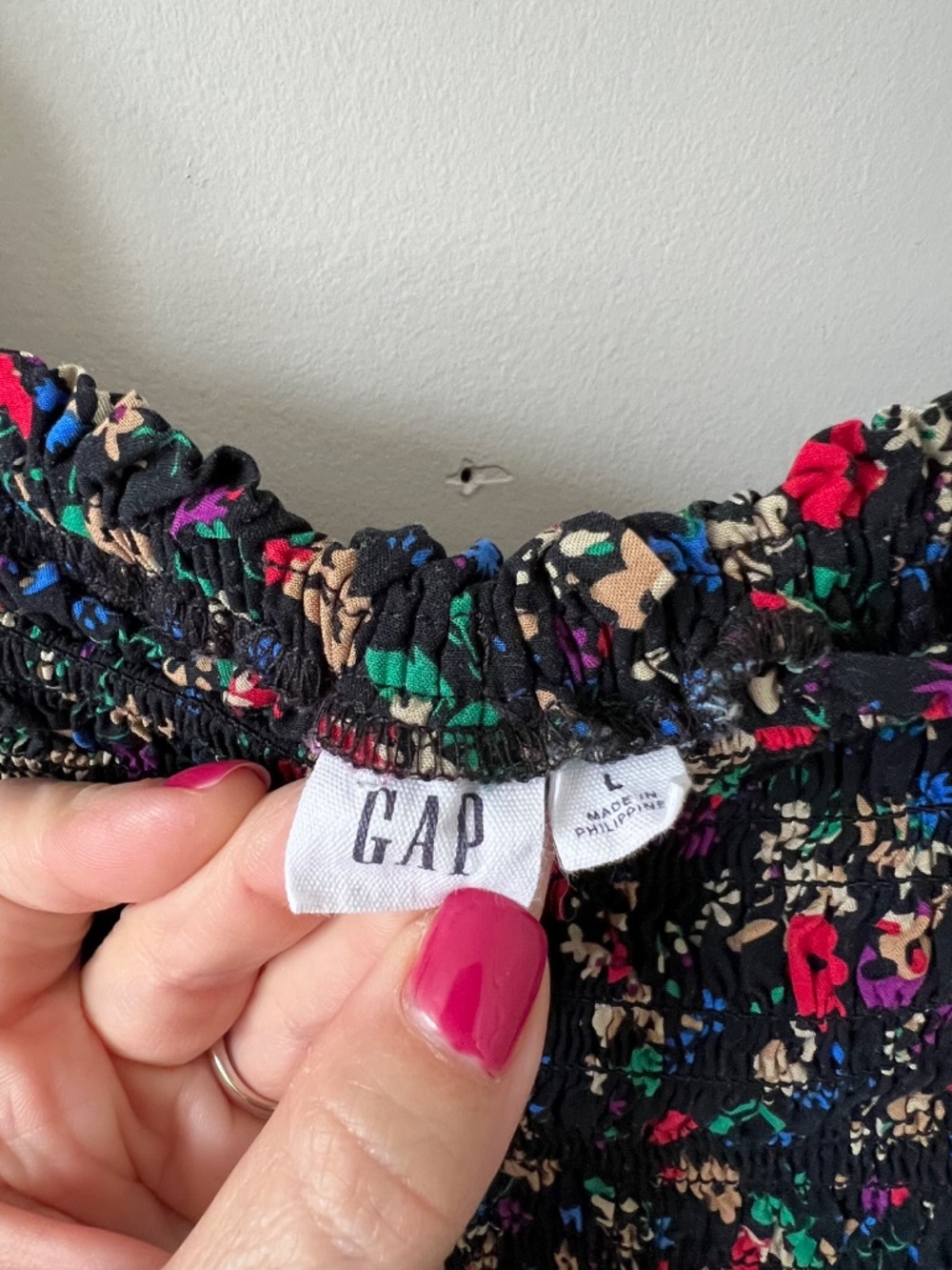 GAP Floral Smocked Midi Dress Women's L Black Sleeveless Cottagecore Boho Rayon - Picture 8 of 12